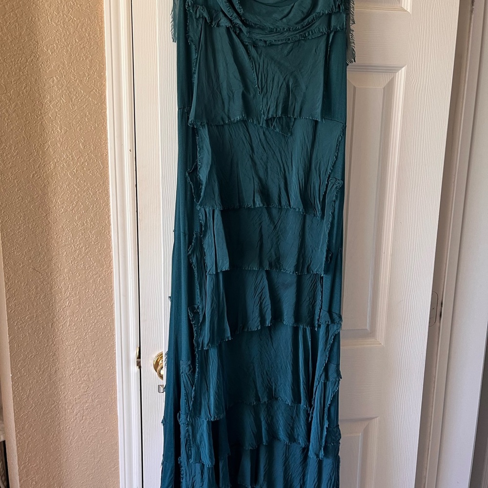 Chic Teal Layered Maxi Dress